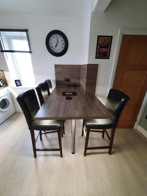 Fort William Lovely Flat Central Location Εξωτερικό φωτογραφία